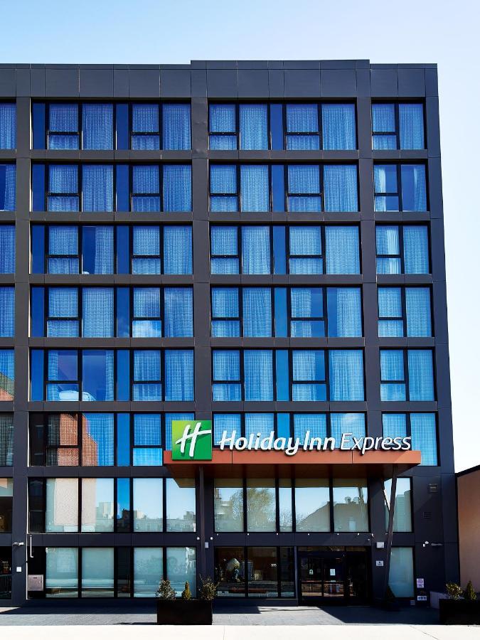 ניו יורק Holiday Inn Express - Nyc Brooklyn - Sunset Park By Ihg מראה חיצוני תמונה