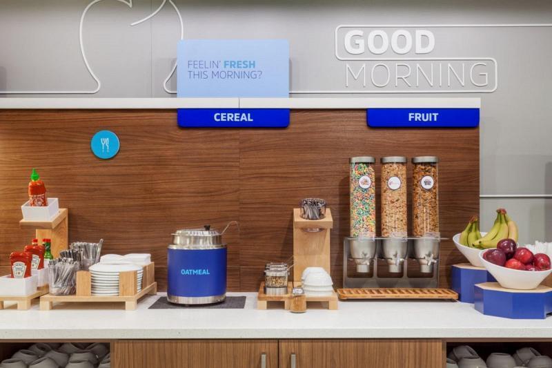 ניו יורק Holiday Inn Express - Nyc Brooklyn - Sunset Park By Ihg מראה חיצוני תמונה